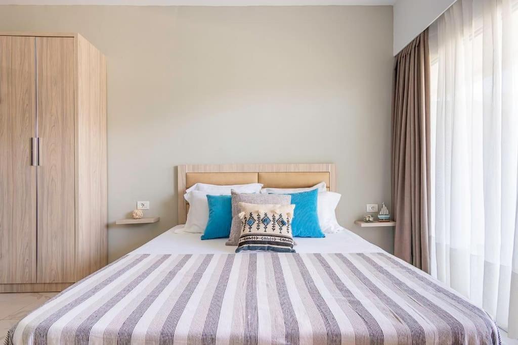 Luxury 2 - Goro W Pool, Parking And Himare